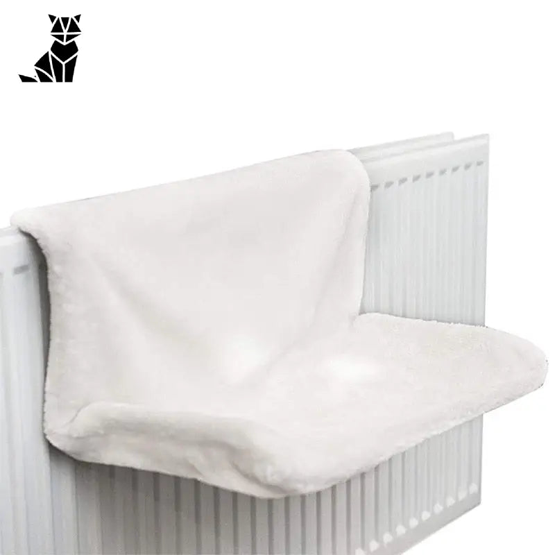 Lit suspendu blanc pour chat avec un design adorable - Hamac pour chat radiateur