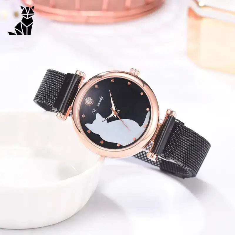 Montre Chat Au Sublime Cadran Doré Pour Un Style Irrésistible